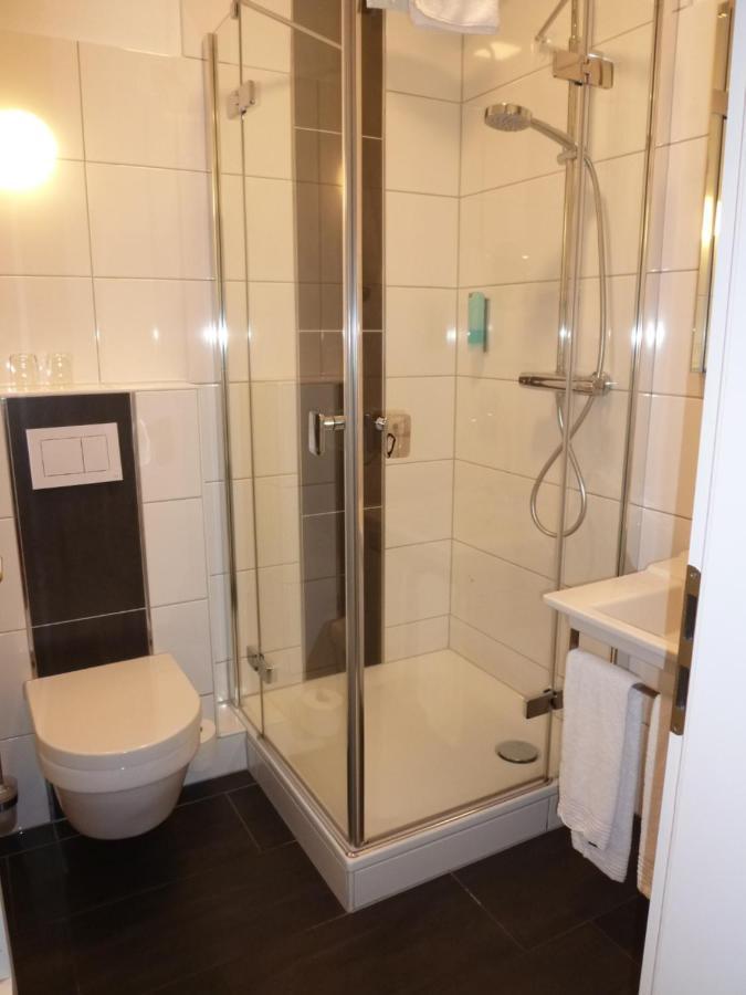 Hohes Haus Hotel Греетзиел Екстериор снимка