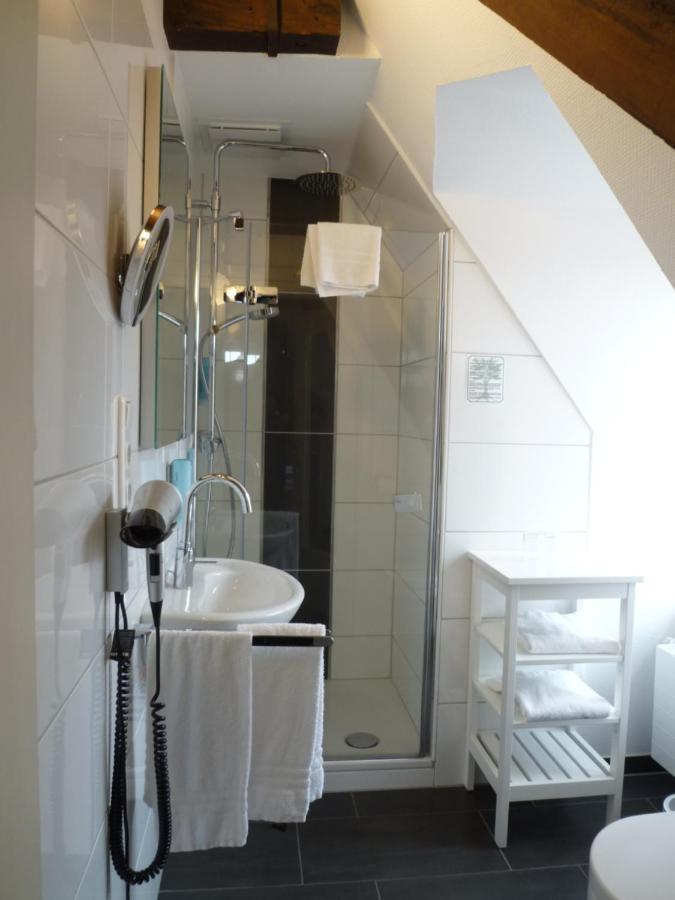 Hohes Haus Hotel Греетзиел Екстериор снимка