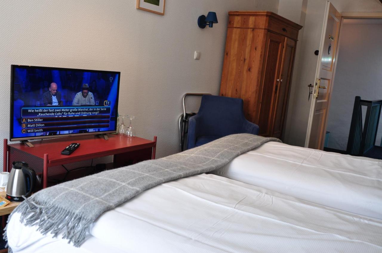 Hohes Haus Hotel Греетзиел Екстериор снимка